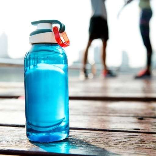 La importancia de la hidratación en el deporte, no olvides beber agua
